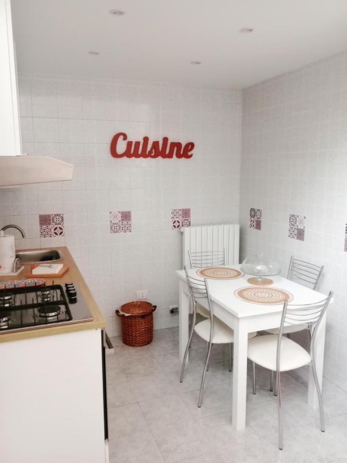 Antonella Home B&B Bari Szoba fotó